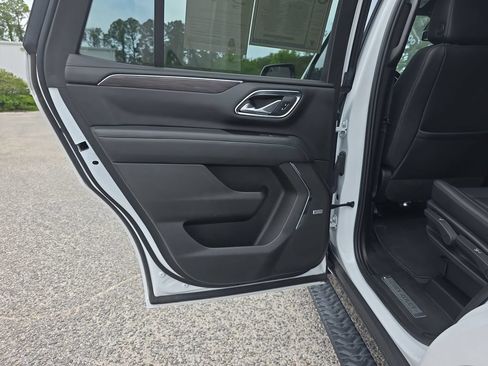 Used 2023 Chevrolet Tahoe Z71 AWD/4WD image 26
