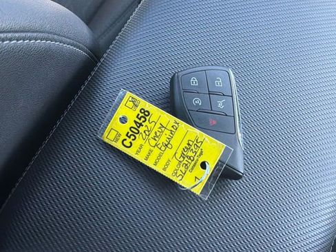 Used 2025 Chevrolet Equinox LT w/ Convenience Package II AWD/4WD image 32