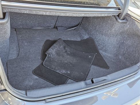 Used 2023 Dodge Charger R/T w/ Blacktop Package image 11