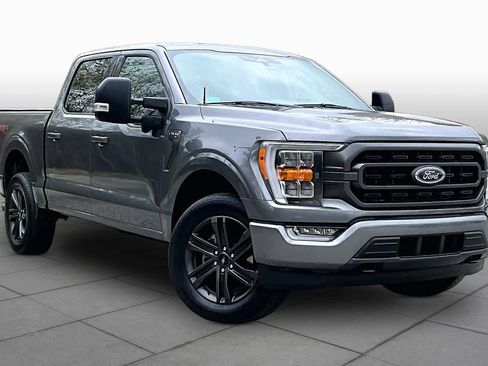 Certified 2022 Ford F150 XLT w/ Equipment Group 302A High AWD/4WD image 3
