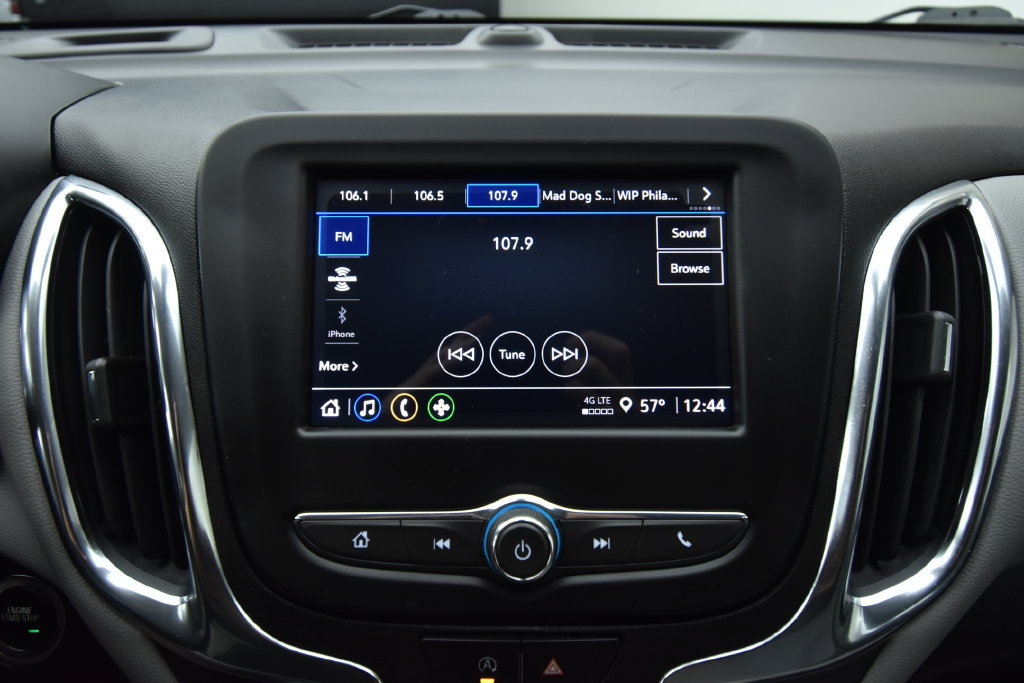 Used 2023 Chevrolet Equinox LS w/ Driver Confidence II Package AWD/4WD image 13