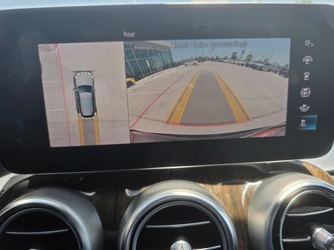 Certified 2021 Mercedes-Benz GLC 300 image 22