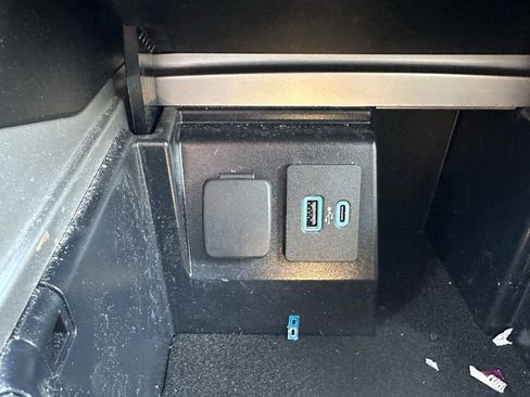 Certified 2022 Ford Explorer Timberline image 30