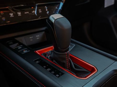 New 2026 Nissan Kicks SR image 31