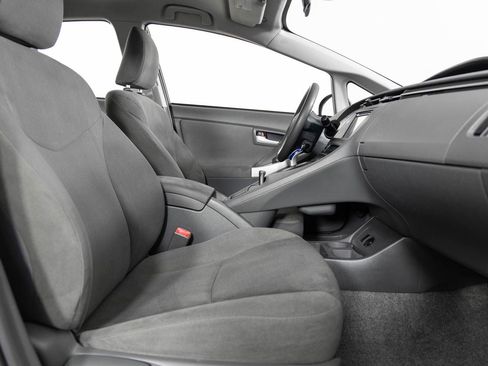 Used 2011 Toyota Prius Two image 26