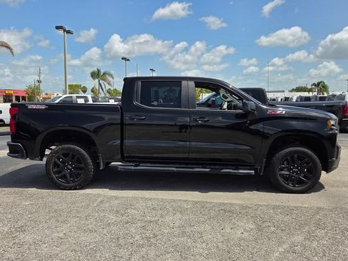 Used 2022 Chevrolet Silverado 1500 LT Trail Boss w/ Convenience Package II AWD/4WD image 8