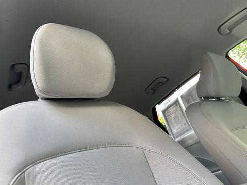 Used 2024 Hyundai Kona SEL FWD image 18