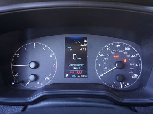 Used 2024 Toyota Corolla LE FWD image 5