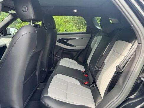 Used 2023 Land Rover Range Rover Evoque R-Dynamic SE AWD/4WD image 13
