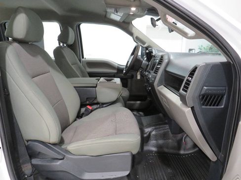 Used 2022 Ford F250 XL w/ Power Equipment Group AWD/4WD image 7