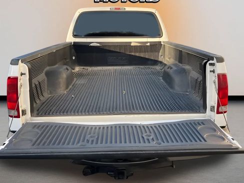 Used 2007 Ford F350 XL image 7