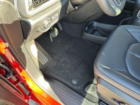 New 2026 Chrysler Pacifica Select image 23