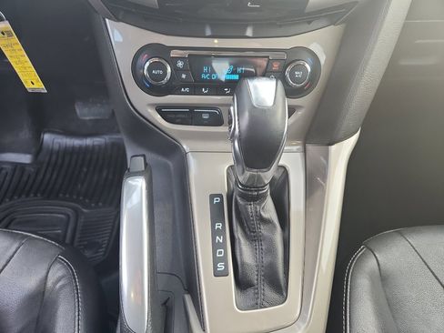 Used 2012 Ford Focus SEL image 15