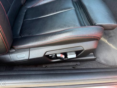 Used 2018 BMW 230i xDrive Convertible AWD/4WD image 13