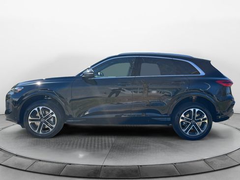 New 2026 Audi Q5 Premium image 4