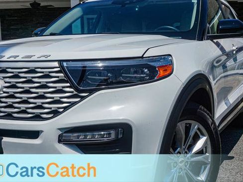 Used 2022 Ford Explorer Limited w/ Equipment Group 301A RWD image 6