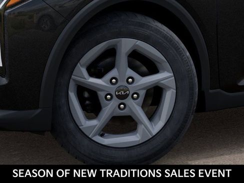 New 2025 Kia K4 LXS image 9