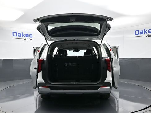 Certified 2025 Kia Carnival image 57