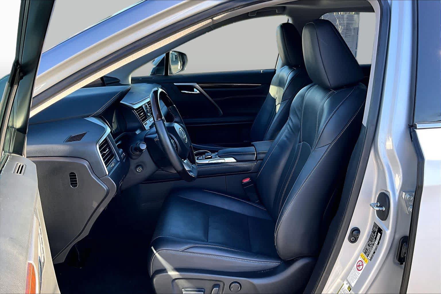 Used 2017 Lexus RX 350 FWD w/ Premium Package image 7