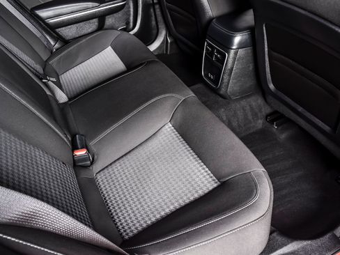 Used 2022 Dodge Charger R/T RWD image 22