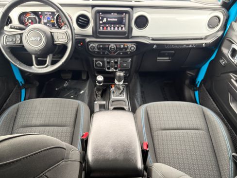 Used 2021 Jeep Wrangler Unlimited Sport AWD/4WD image 17