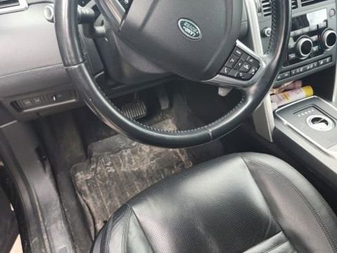 Used 2016 Land Rover Discovery Sport HSE Luxury image 11