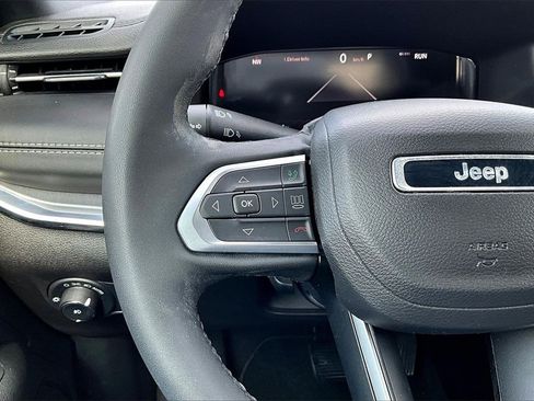 Used 2023 Jeep Compass High Altitude image 18