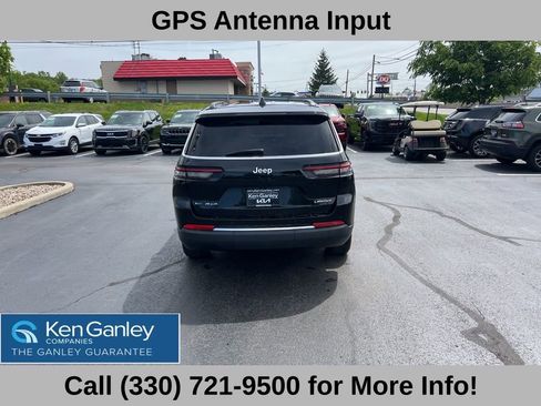 Used 2022 Jeep Grand Cherokee L Limited AWD/4WD image 12