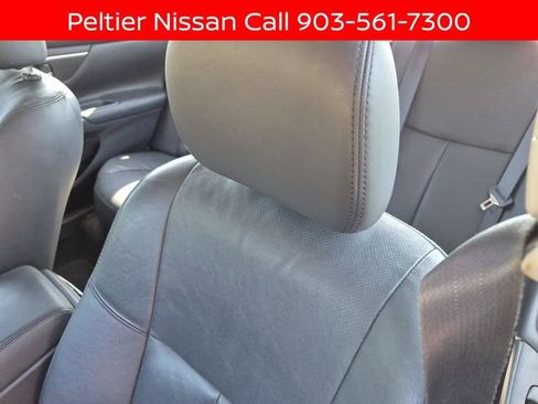 Used 2015 Nissan Altima 3.5 SL FWD image 21
