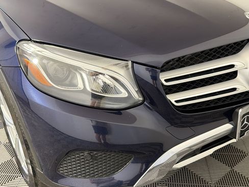 Used 2018 Mercedes-Benz GLC 300 4MATIC image 11