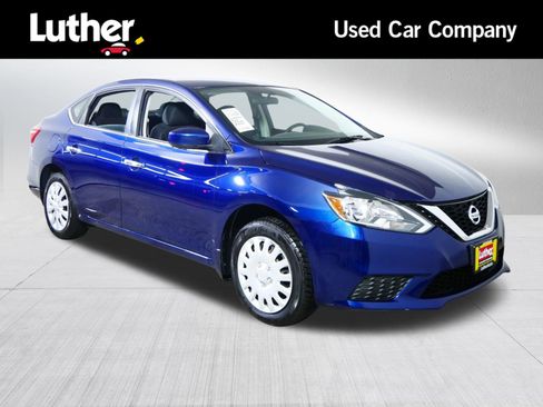 Used 2019 Nissan Sentra S FWD image 1