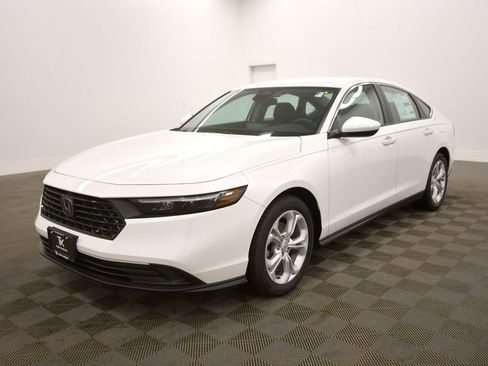 New 2026 Honda Accord LX image 2