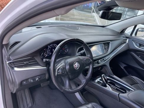 Certified 2021 Buick Enclave Avenir w/ Avenir Technology Package image 8