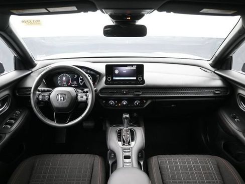 Used 2024 Honda HR-V Sport image 9