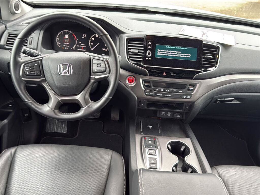 Used 2025 Honda Ridgeline RTL image 5