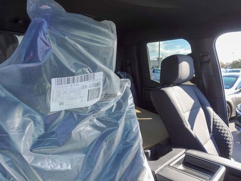 New 2026 Toyota Tundra SR image 14