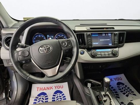 Used 2017 Toyota RAV4 Platinum w/ All Weather Liner Package AWD/4WD image 14