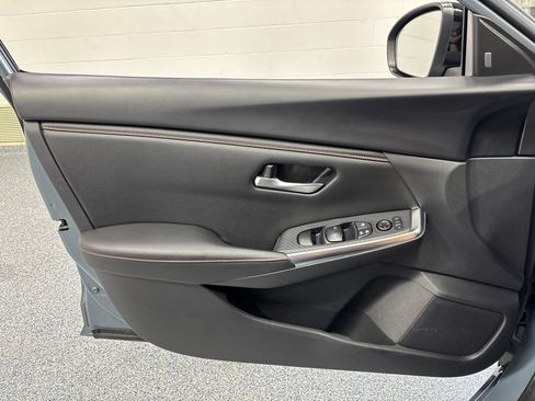 Used 2024 Nissan Sentra SR w/ Trunk Package FWD image 29