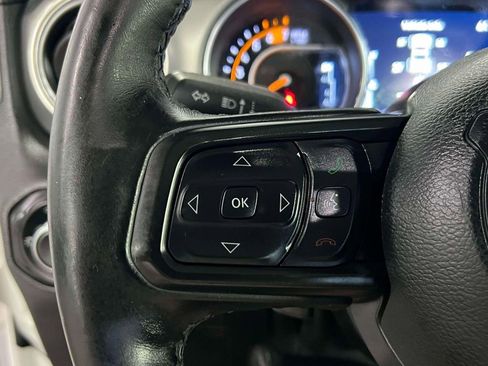 Used 2021 Jeep Wrangler Unlimited Sport AWD/4WD image 18