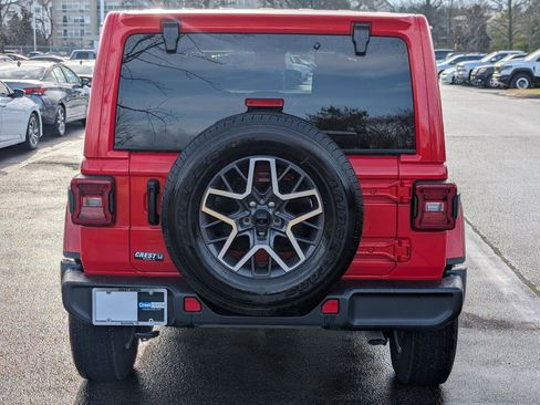 Used 2024 Jeep Wrangler Unlimited Sahara AWD/4WD image 10