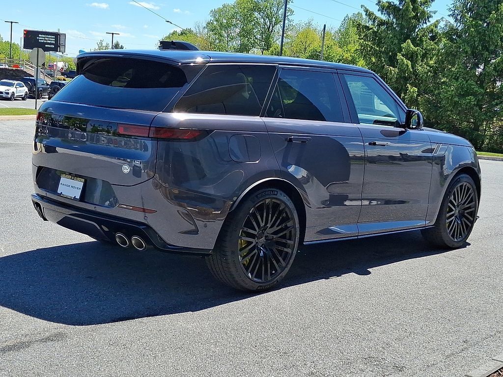 New 2026 Land Rover Range Rover Sport SV Carbon AWD/4WD image 3