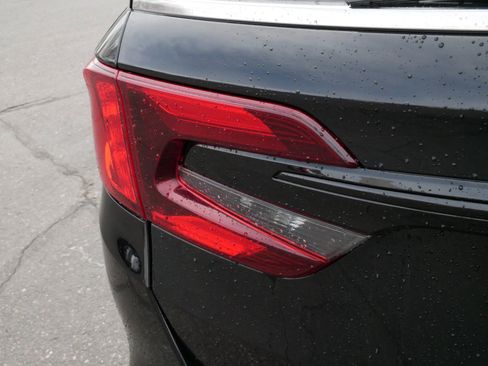 Used 2023 Honda Odyssey Sport image 17