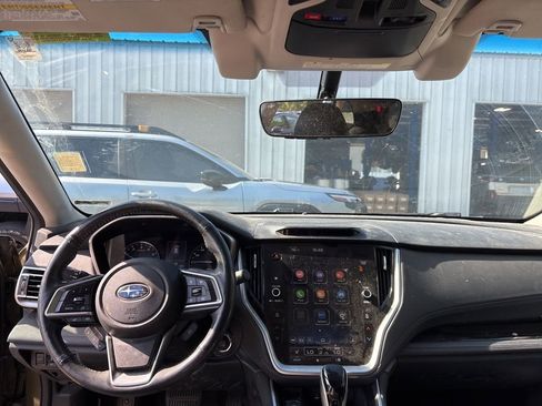 Used 2022 Subaru Outback Limited w/ Popular Package #2 image 10