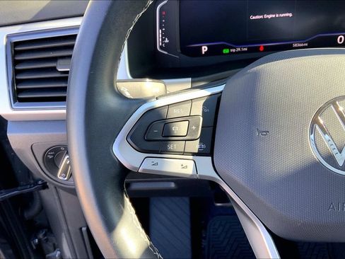Used 2022 Volkswagen Atlas SE FWD image 18