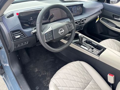 New 2026 Nissan Sentra SL w/ Floor Mat Package FWD image 15