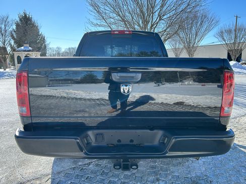 Used 2005 Dodge Ram 1500 Truck SLT w/ Sport Appearance Group image 6