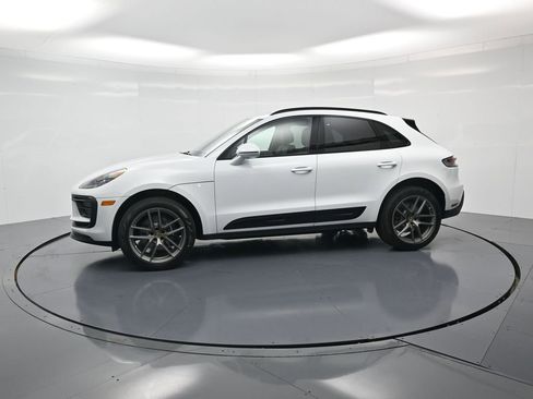 New 2026 Porsche Macan AWD/4WD image 2
