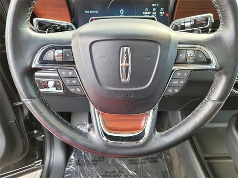 Used 2022 Lincoln Navigator L Reserve image 21