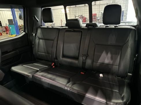 Used 2025 Ford F150 Lariat w/ Equipment Group 501A Mid image 28