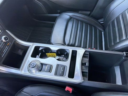 Certified 2024 Ford Edge SEL w/ Convenience Package image 39